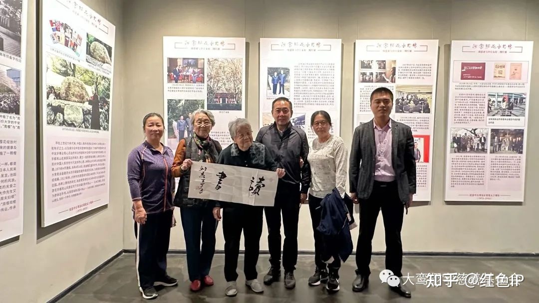 海棠樱花永相传——周恩来与中日友好图片展北京顺利首展 ...-7.jpg
