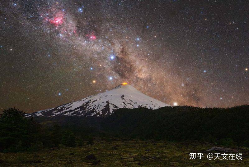 让你大饱眼福！2021年最美银河图，这里可以看过瘾889 / 作者:丫头喜欢说频 / 帖子ID:111605