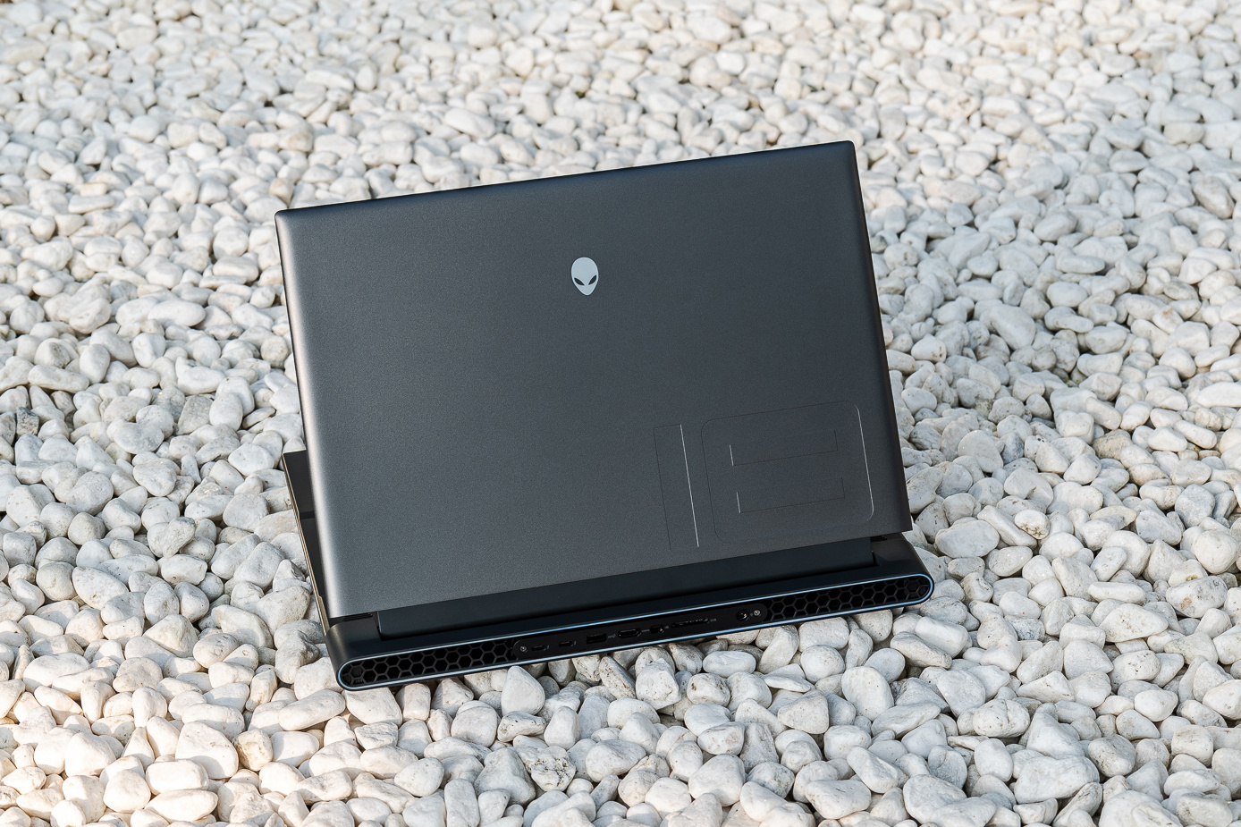 如何评价Alienware外星人全新m18游戏本的顶级性能？会给 ...986 / 作者:授权发言人惩 / 帖子ID:112245