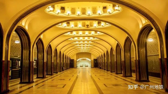 世界上哪个城市的地铁站设计最漂亮？47 / 作者:数脚趾头耍媳 / 帖子ID:112412