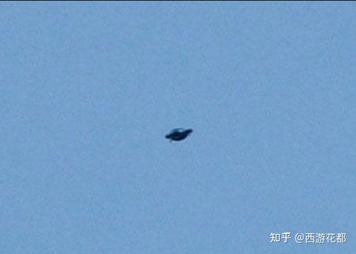天下奇闻录-德国上空的UFO808 / 作者:宝贝不哭不t / 帖子ID:112563