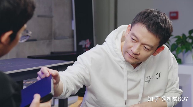 流浪地球导演郭帆出席ROG2023发布会990 / 作者:我心永恒760 / 帖子ID:113664
