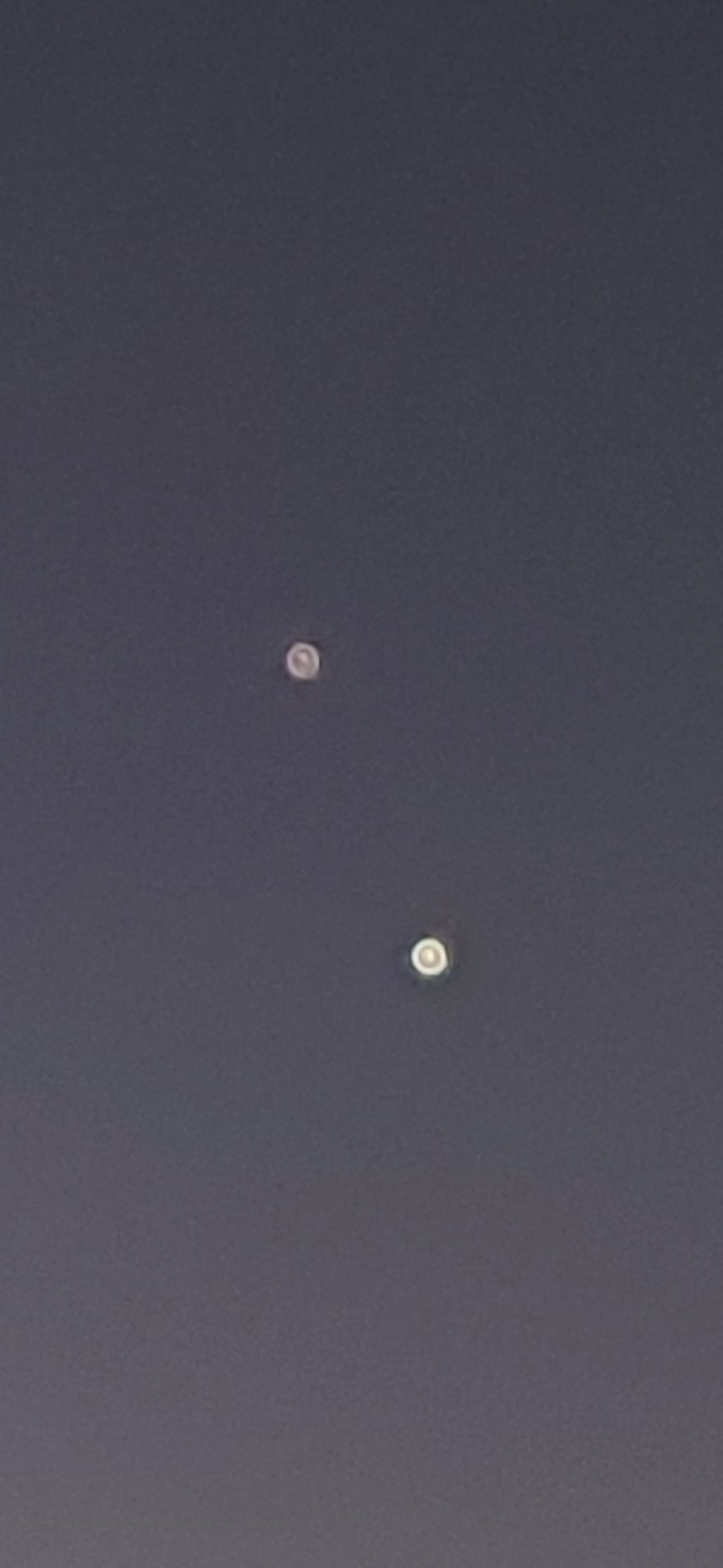 有没有大佬看一下这是什么，是UFO吗？193 / 作者:jj13904198394 / 帖子ID:114023