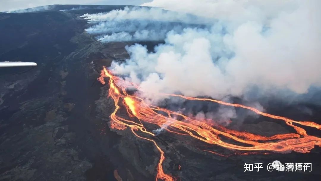 地球 地震 火山 进入活跃期 ？ 更不好的消息是不可逆的“气候 ...244 / 作者:xj844662017 / 帖子ID:114467