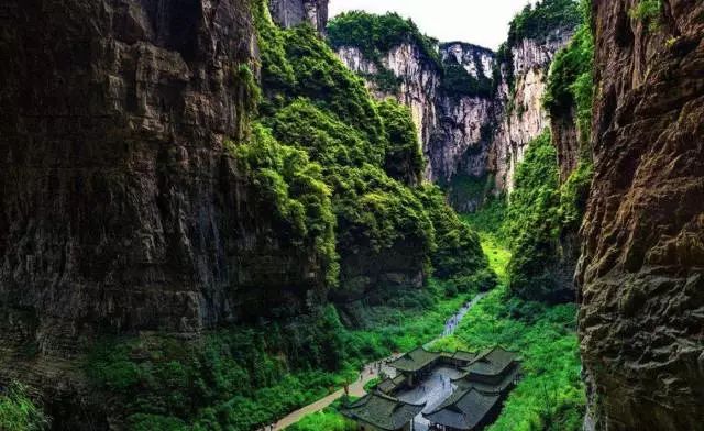 重庆旅游 | 重庆这17个世界之最，美翻你的眼神！261 / 作者:散粉的火把煌 / 帖子ID:114667
