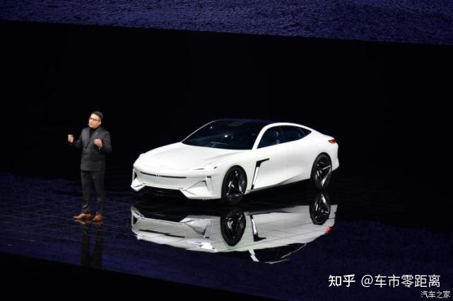 银河之光+银河L7 吉利银河系列首次亮相731 / 作者:下一站美安好 / 帖子ID:114857