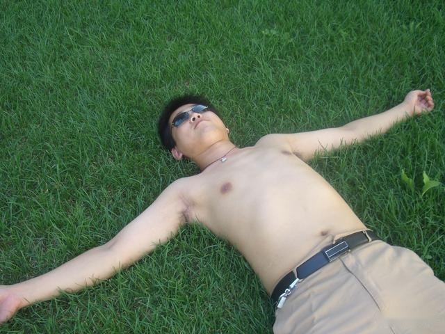 男子回应大学4年赚100多万竟毕业于哈工大566 / 作者:fck1956272 / 帖子ID:114953