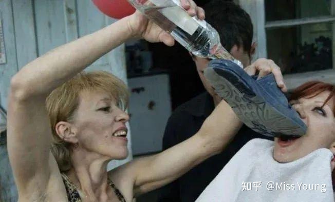 世界上怎么会有鞋酒这么离谱的东西啊？？？165 / 作者:Jean893 / 帖子ID:115233