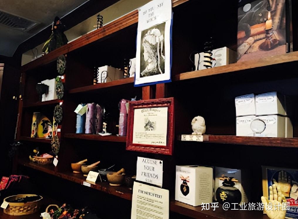 从巫镇到圣镇，一个女巫审判故事缘何转为万圣节狂欢之都 ...-26.jpg