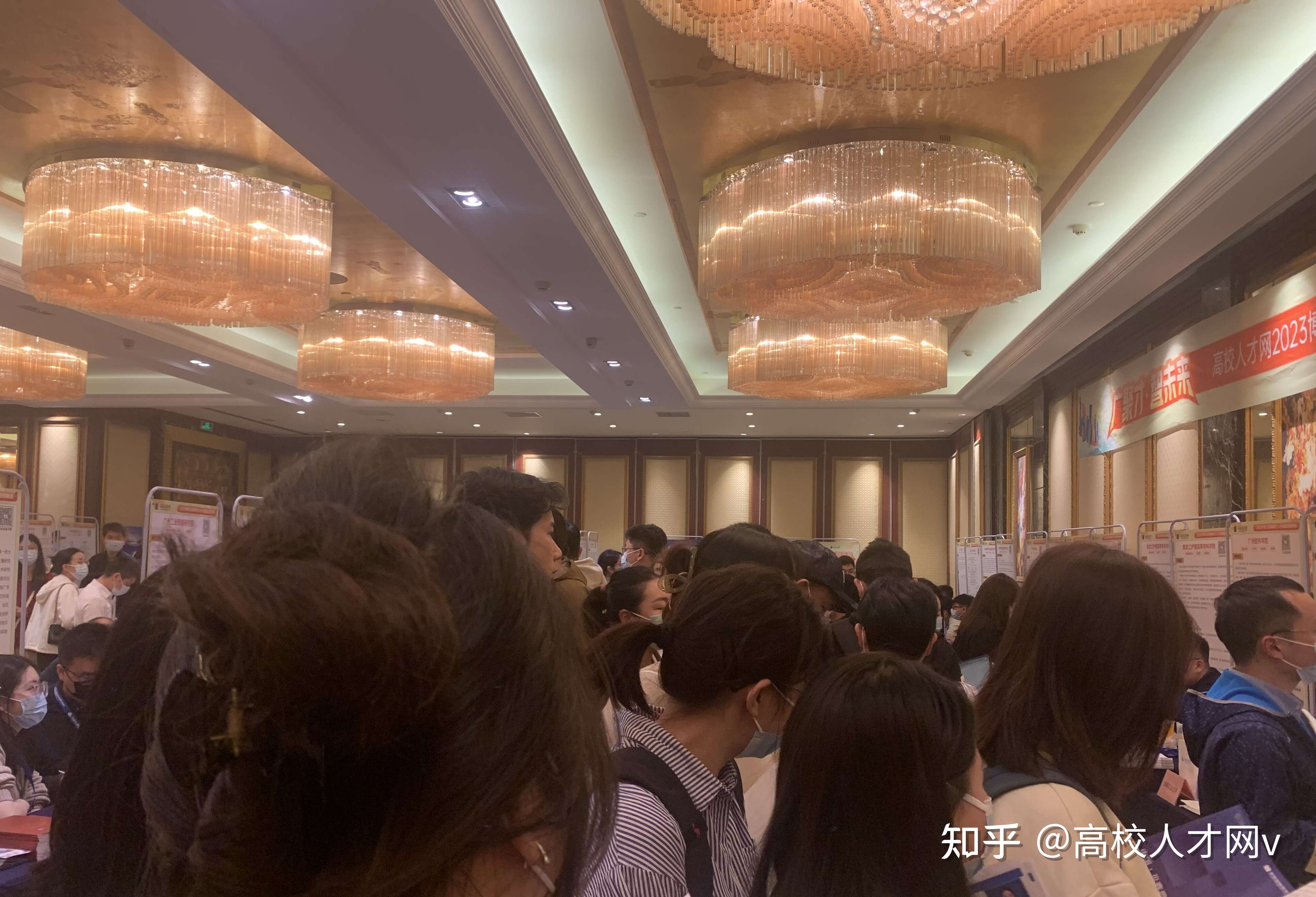 明天招聘！大量教学科研岗，年薪可达150万，可解决配偶事业 ...337 / 作者:0Zombies0 / 帖子ID:116459