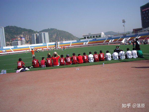 22-23 赛季欧冠AC米兰客场 1:1 那不勒斯 ，总分 2:1 晋级半 ...596 / 作者:米哈伊尔叔叔 / 帖子ID:116834