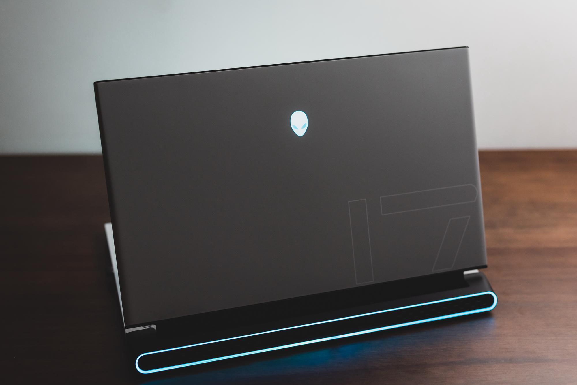 如何评价外星人Alienware m15/m17 R3 2020版？190 / 作者:一网湖水沧 / 帖子ID:117599
