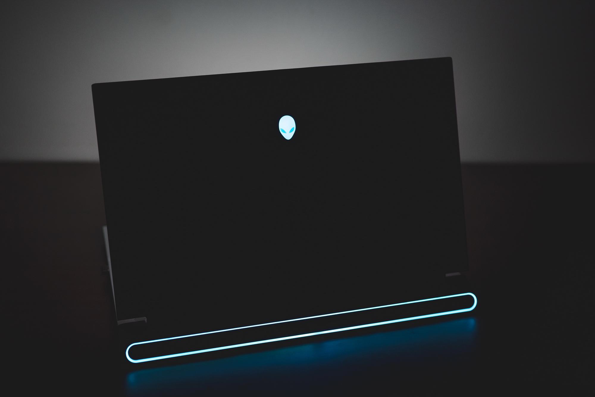 如何评价外星人Alienware m15/m17 R3 2020版？239 / 作者:一网湖水沧 / 帖子ID:117599