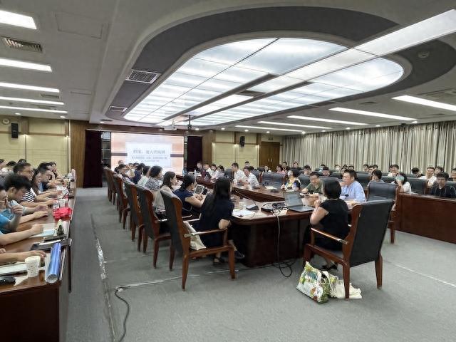 讲座︱侯深：档案的陷阱——超越种族、阶级、性别的历史叙事-3.jpg