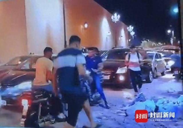 6.9级强震后12小时：远在成都的摩洛哥女孩等待接通父亲的电话419 / 作者:Abraham30 / 帖子ID:119107