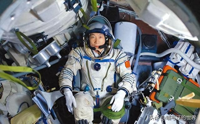 杨利伟太空听到奇怪“敲门声”是外星人来拜访？10年后才找到真相647 / 作者:123457625 / 帖子ID:119132