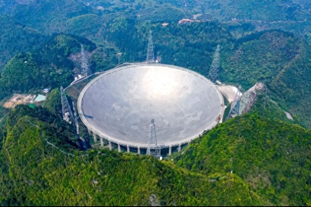 “UFO”频繁现身，真的有地外生命存在吗？武大教授王伟：可能性99%758 / 作者:梦中的那片蓝 / 帖子ID:119511