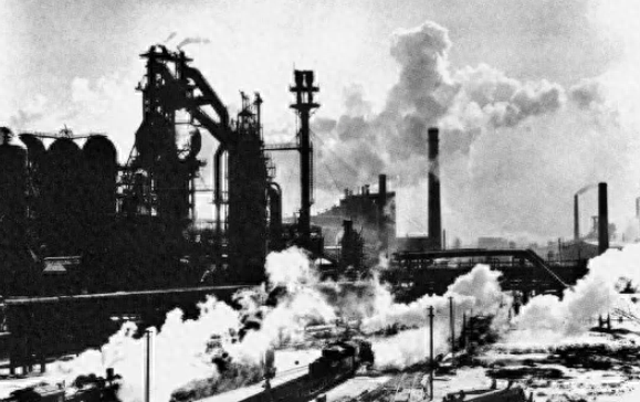 温铁军：91年美国人称中国撑不过3年，但我们为什么没有崩溃呢？-9.jpg