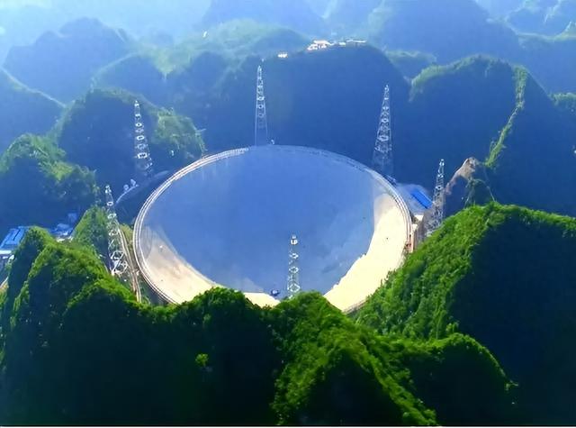 中国天眼揭秘宇宙神秘信号！院士：外星人真的存在？313 / 作者:抱瓮叟势 / 帖子ID:120146