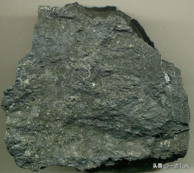 地球约有4亿亿吨黄金，人均超500万吨，但为啥黄金开采还这么难？647 / 作者:爱之关怀阿飞米 / 帖子ID:120475