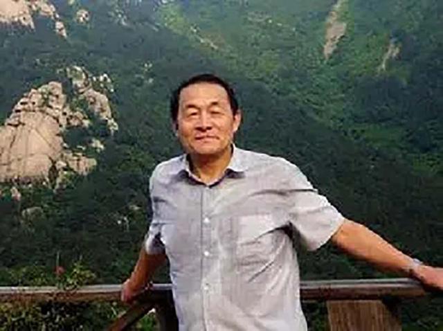 08年北京教师爬山离奇失踪，搜救队找到神秘纸条，内容引无数猜想529 / 作者:苏_杨 / 帖子ID:122984