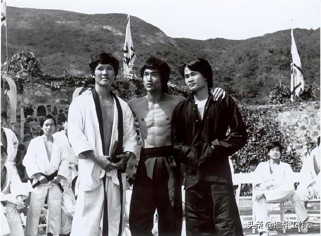 林正英去世时灵异事件：与石榴姐梦中告别，出殡引来黑色蝴蝶？995 / 作者:魏洋1 / 帖子ID:122986