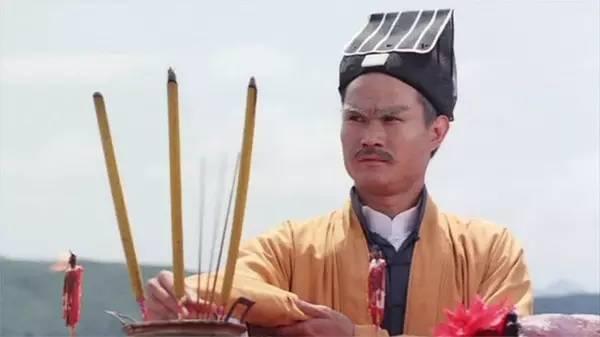 林正英去世时灵异事件：与石榴姐梦中告别，出殡引来黑色蝴蝶？697 / 作者:魏洋1 / 帖子ID:122986