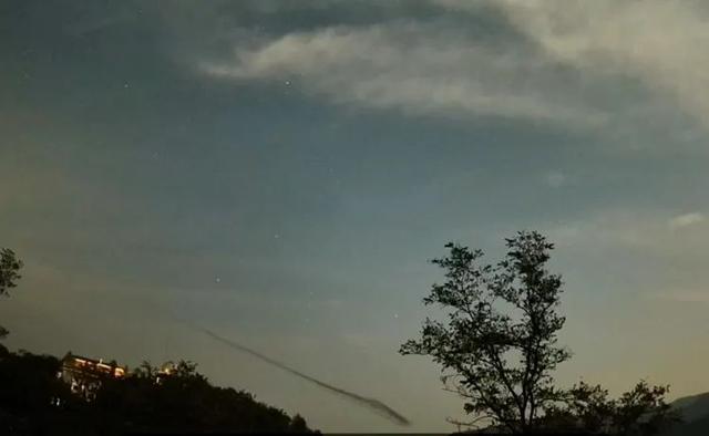一地又现UFO？6天内3次拍到！“非常罕见”120 / 作者:吖咩嘚咩s / 帖子ID:123597