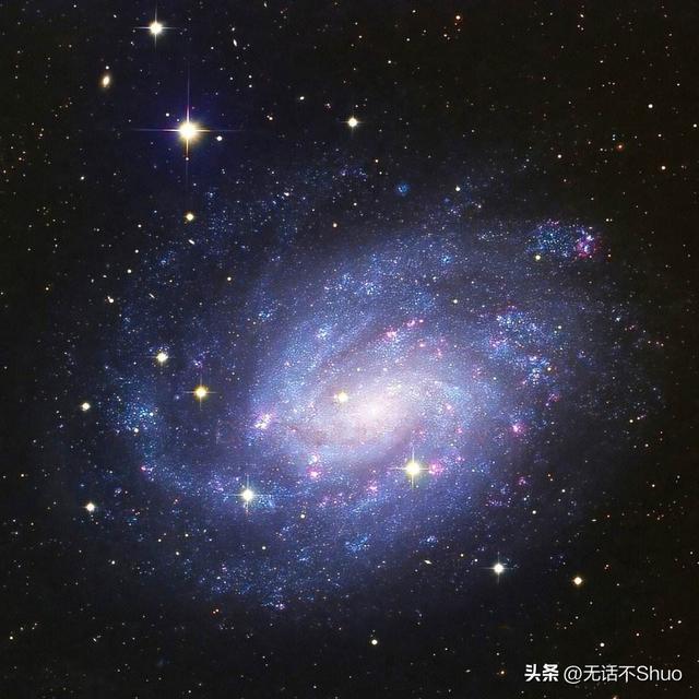 宇宙的星系究竟有多少个？天文学家给出答案，银河系还不是最大的603 / 作者:冷专问 / 帖子ID:123911