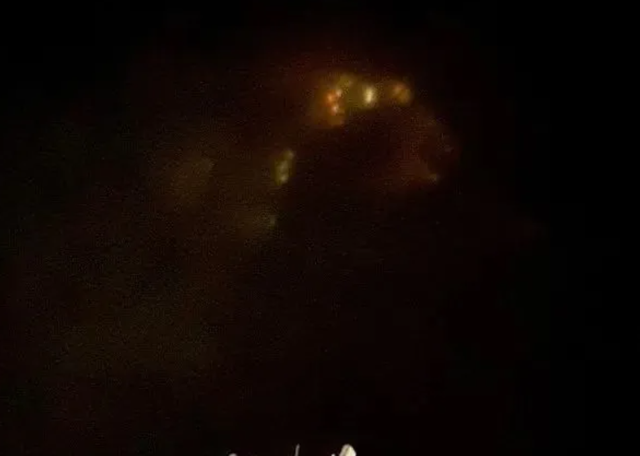 河北、北京等地上空疑现不明飞行物！可能是什么？不要想得太复杂136 / 作者:晓晓红青蜓吧 / 帖子ID:125585