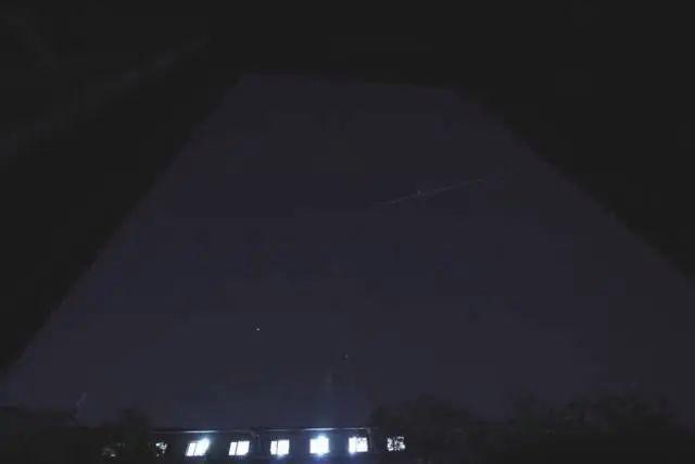 北京等多地惊现不明飞行物？专家最新回应156 / 作者:123457753 / 帖子ID:125619