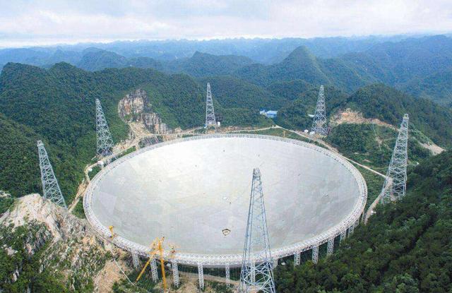 宇宙到底有多大？让我们跨越930亿光年探究宇宙深度，地球太渺小44 / 作者:13471756666 / 帖子ID:126210