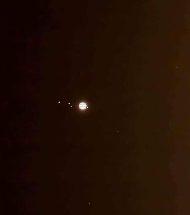 35张罕见的天文照片，迷人的宇宙深不可测623 / 作者:张瘦身 / 帖子ID:126353