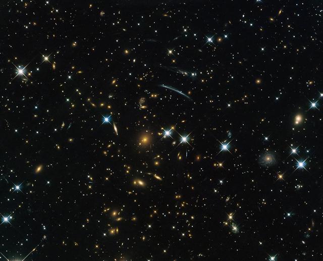 宇宙只有一个吗？科学家通过研究大爆炸，认为至少有三个宇宙970 / 作者:桑果果丫丫安 / 帖子ID:126884
