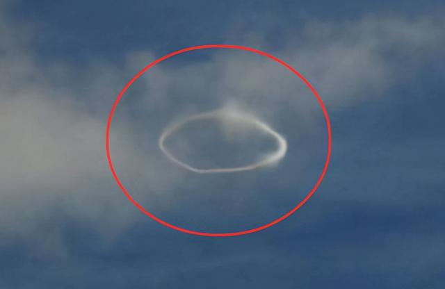 UFO出没？福建龙海上空拍到不明飞行物，黑色椭圆形，它是什么？342 / 作者:八神霜烈 / 帖子ID:127364