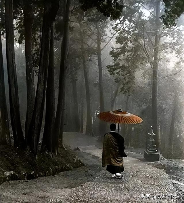 历史档案，一百年前，列宁和路人说话，早期的飞机是这样的-5.jpg