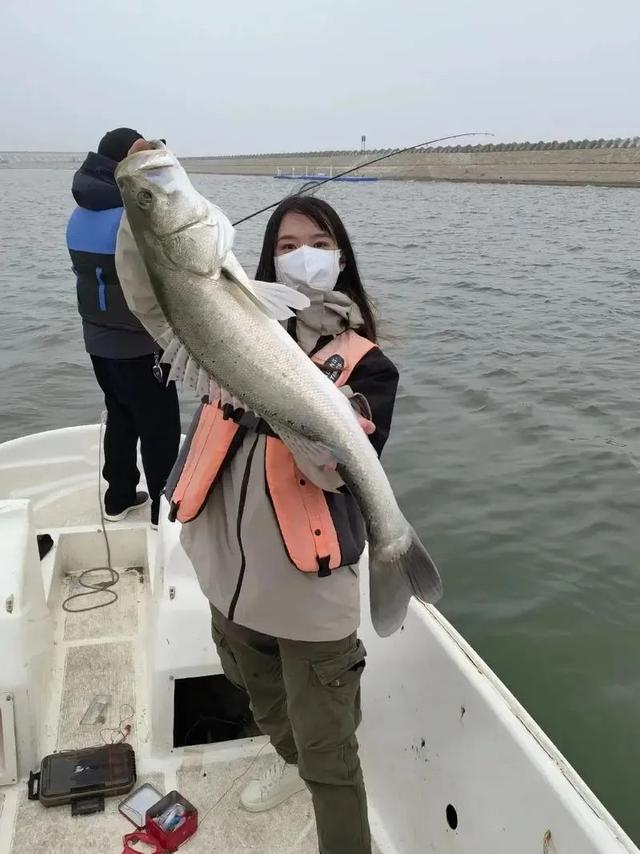 钓鱼遇到的6大“灵异”事件，是个钓鱼人都会遇到，没法解释原因447 / 作者:卡庙寺 / 帖子ID:127638