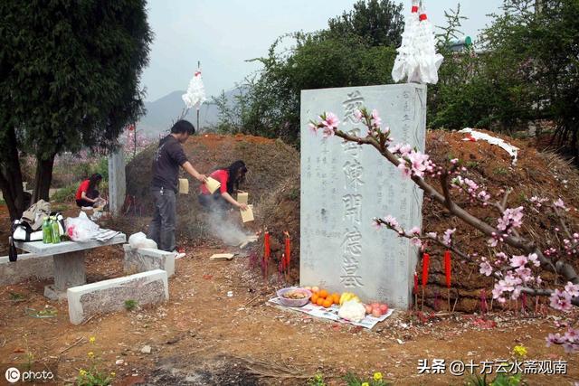 讲述四个真实的灵异事件771 / 作者:单色不单叼 / 帖子ID:127683