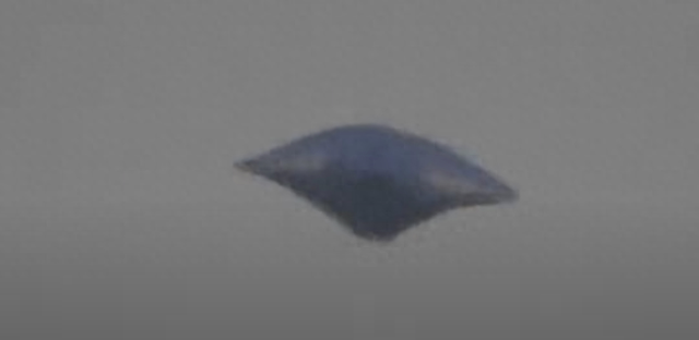 巴西上空拍到“史上最清晰UFO”？巴西空军：暂无法核实756 / 作者:素身素 / 帖子ID:127897