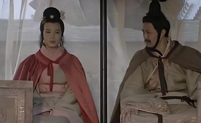 她，春秋大美女，先嫁公公，后嫁庶子，被骂荡妇2700年-5.jpg