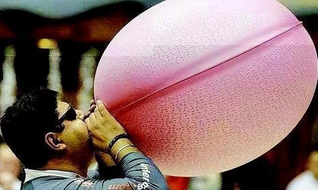 20个鲜为人知的世界之最，有趣的知识又增加了。59 / 作者:绘粹凭 / 帖子ID:128311