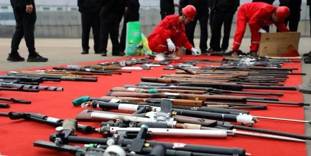 公安部：我国成为世界上枪爆暴力犯罪发案最低的国家之一76 / 作者:123457608 / 帖子ID:128483