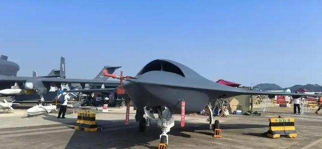 美国炒作UFO：转移视线，掩盖科技落后？923 / 作者:123457276 / 帖子ID:128867