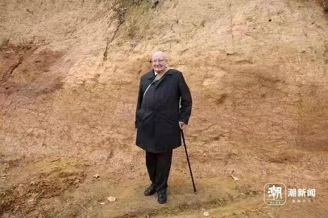 世界考古学泰斗科林·伦福儒去世，那年他说：良渚遗址可以申遗成功299 / 作者:疯笑缸录 / 帖子ID:128976