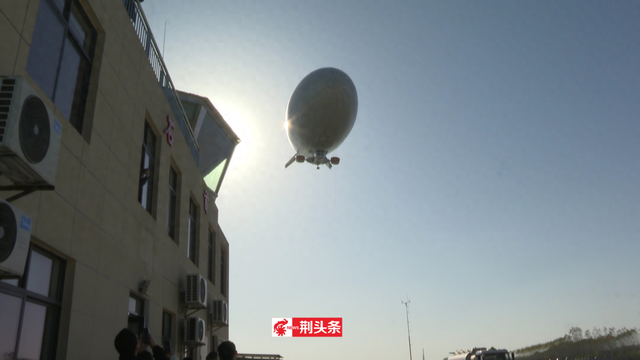 荆州上空惊现不明飞行物！？你看见了吗？203 / 作者:四龙全缴 / 帖子ID:129095