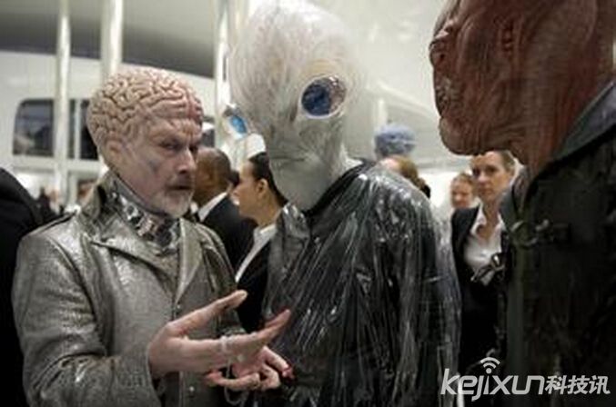 美苏恐惧：月球是外星人基地 月球存在人造建筑724 / 作者:UFO爱好者 / 帖子ID:80158
