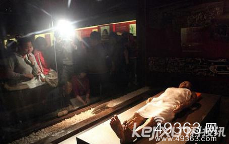 辛追夫人怎么死的 破解马王堆辛追夫人不腐之谜988 / 作者:UFO爱好者 / 帖子ID:88507 辛追夫人怎么死的 破解马王堆辛追夫人不腐之谜988 / 作者:UFO爱好者 / 帖子ID:88507