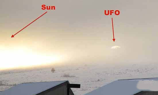 外星人UFO还是虫洞入口？美上空惊现神秘光球381 / 作者:UFO爱好者 / 帖子ID:76046