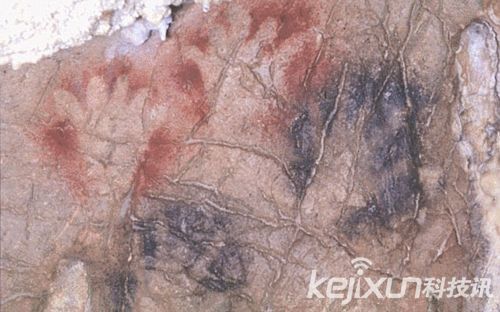 印万年前洞穴发现外星人和UFO壁画 史前壁画至今难解380 / 作者:UFO爱好者 / 帖子ID:84697
