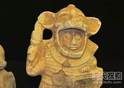 印万年前洞穴发现外星人和UFO壁画 史前壁画至今难解350 / 作者:UFO爱好者 / 帖子ID:84697